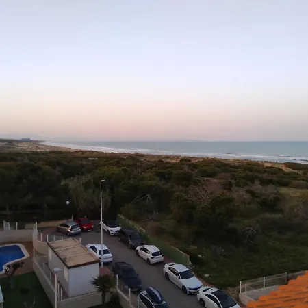 Δωμάτια σε οικογενειακή κατοικία Sol Y Playa *
